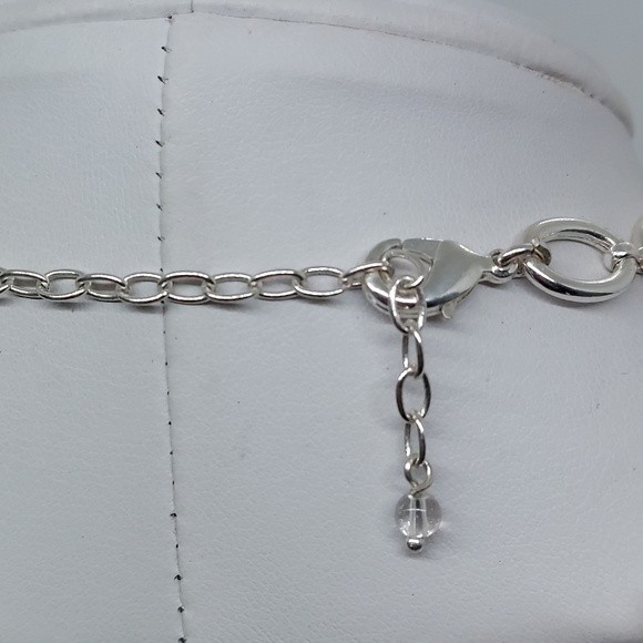 Necklace Silver‎ tone loop drop - Picture 2 of 2